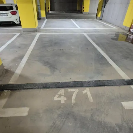 Apartment Wind Down In East Gate Living